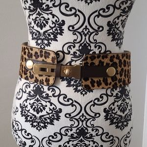 Worth leather pony hair belt gold tone hardware. Size small.